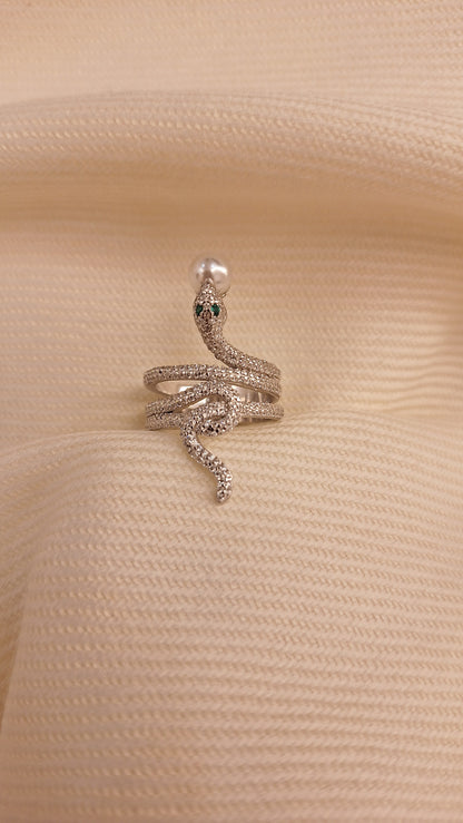 Snake-shaped with Pearl in its Mouth Silver Ring