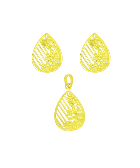 Oval-shaped Gold Polished Silver Pendant Set