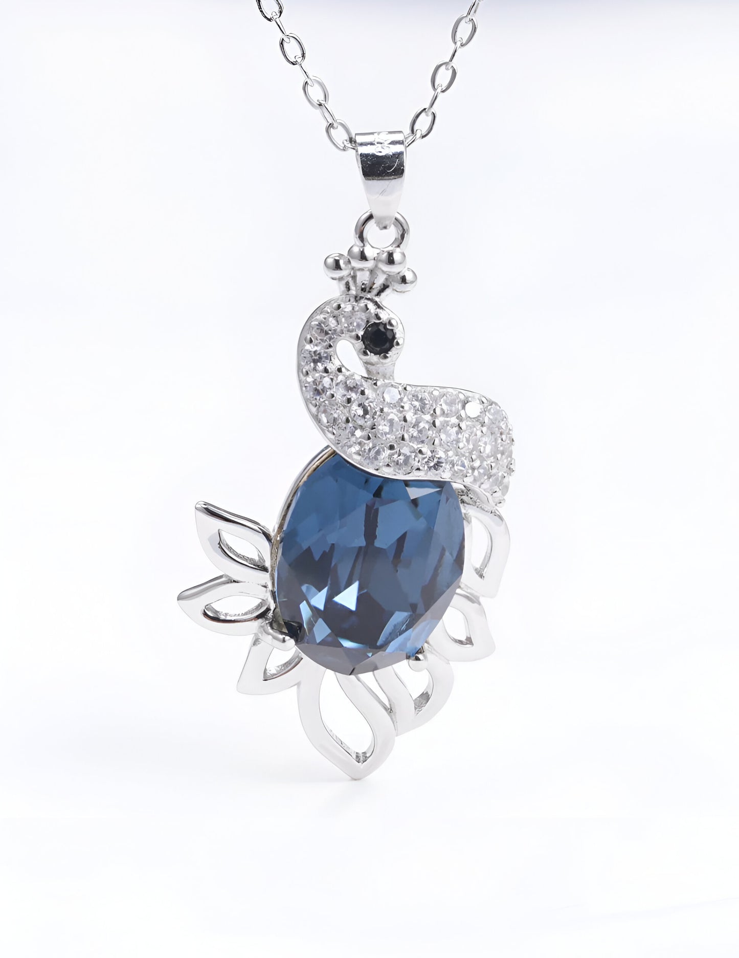 Swan-Shaped With Blue Spinel Stone Silver Chain